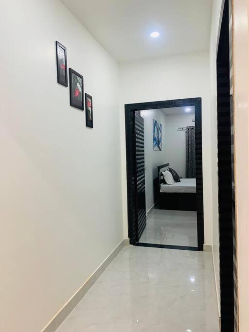White Orchid, Unique & Stylish, Executive 2Bhk. Leilighet Guwahati Eksteriør bilde